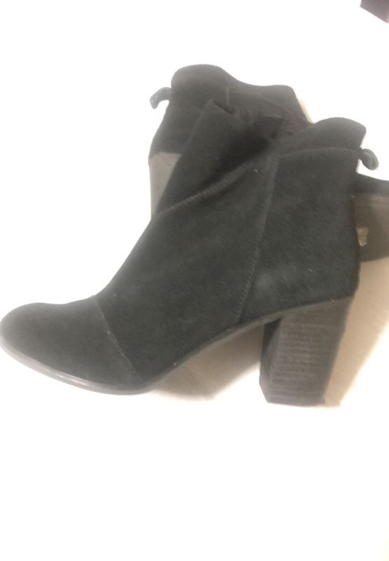 Toms size 8 booties-only worn 1x