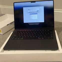 14.2-inch  512 GB SSD  Apple M3 Pro Chip 