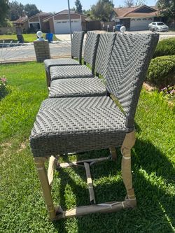 4 pc new barstool  chairs  set