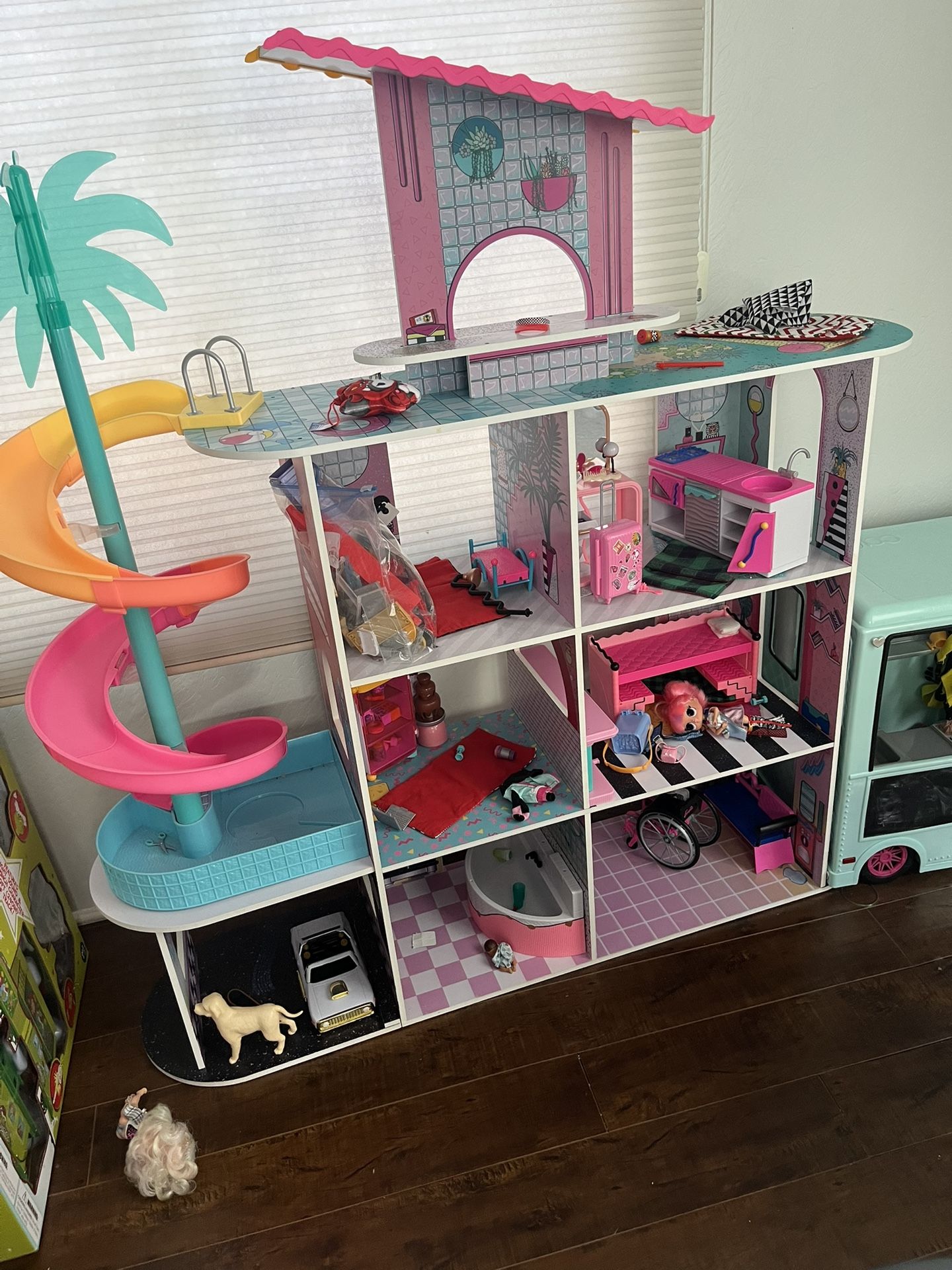 LOL Doll House With Pool And Slide