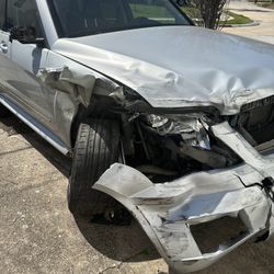 Parts ONLY for sale Glk 350