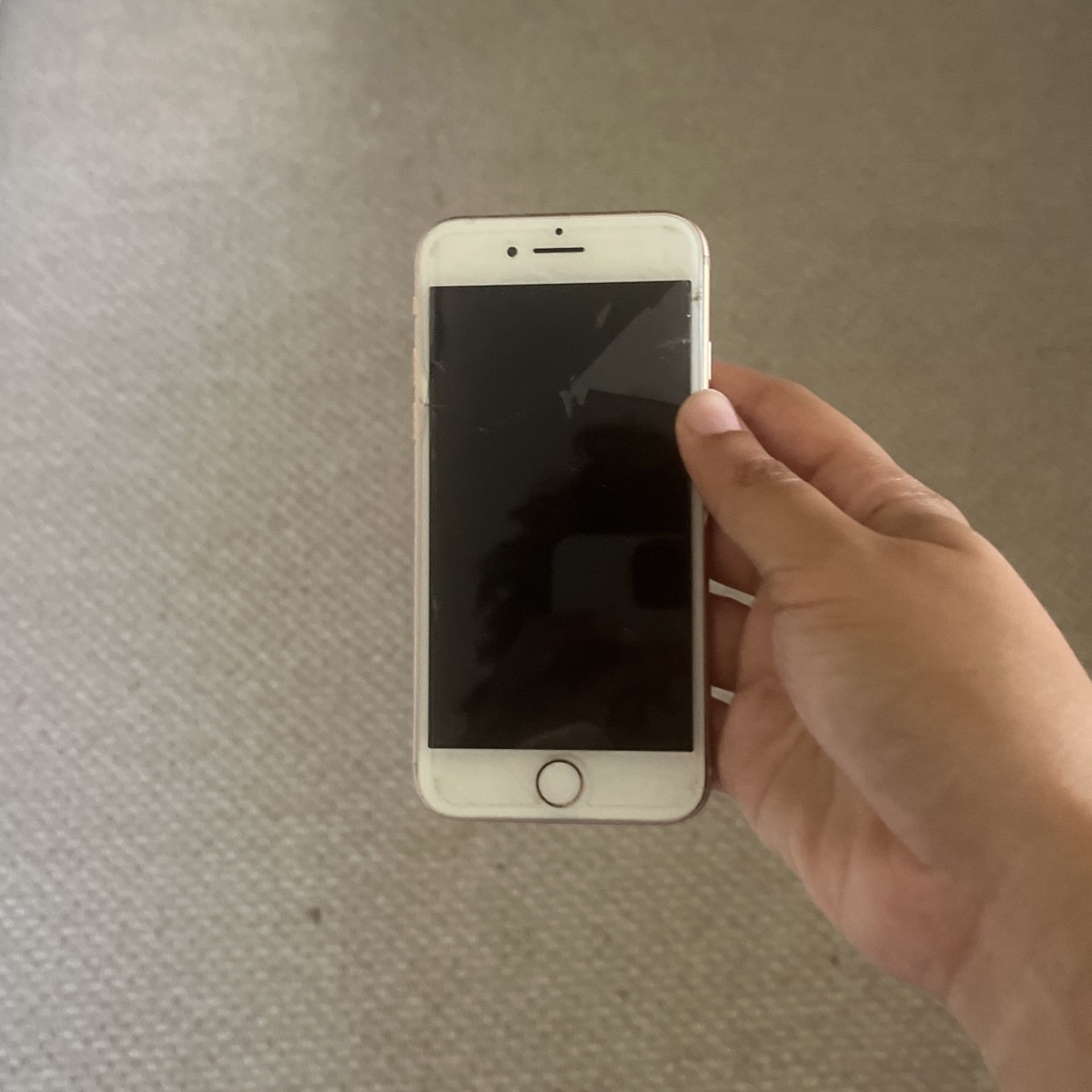 iPhone 8