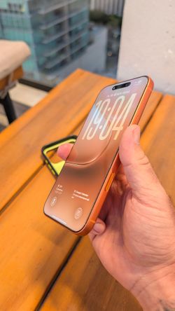 iPhone 17 Pro Max 2TB - Cosmic Orange - Unlocked