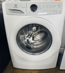 Electrolux Washer & Dryer Set – Great Condition