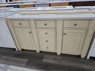Bathroom Vanity