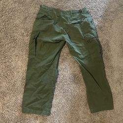 Green Cargos Size Medium