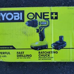 NEW RYOBI PCL206K2 ONE+ 18V Cordless 1/2 in. Drill/Driver Kit with (2) 1.5 Ah Batteries & Charger