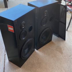 Home Speakers 