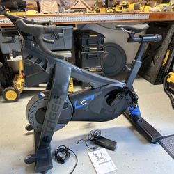 Stages Cycling SB20 Smart Bike