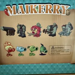 Maikerry     18 Pc Figures.   Brand New 