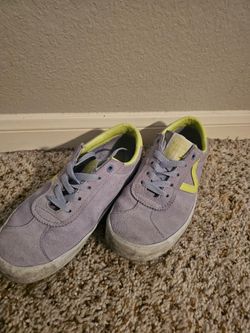Vans shoes size 6