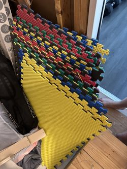 19 large colorful play mats (24" x 24")