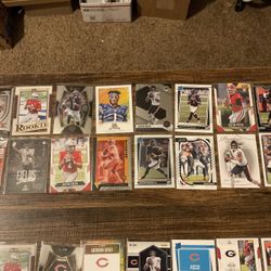 16 Justin Fields Football Cards With 13 Rookie Cards Chicago Bears 