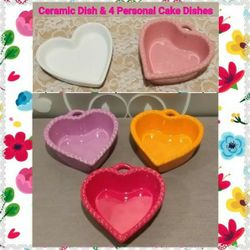 CERAMIC HEART DISH & 4 HEART SHAPED PERSONAL CAKE DISHES