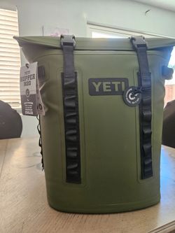 M20 BACKPACK SOFT COOLER