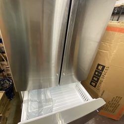 LG Grey Fridge With Much Space 