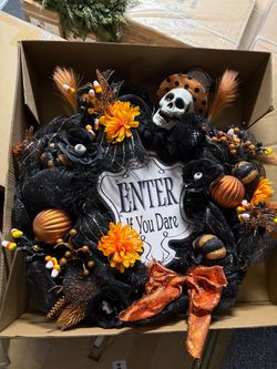 Halloween wreath