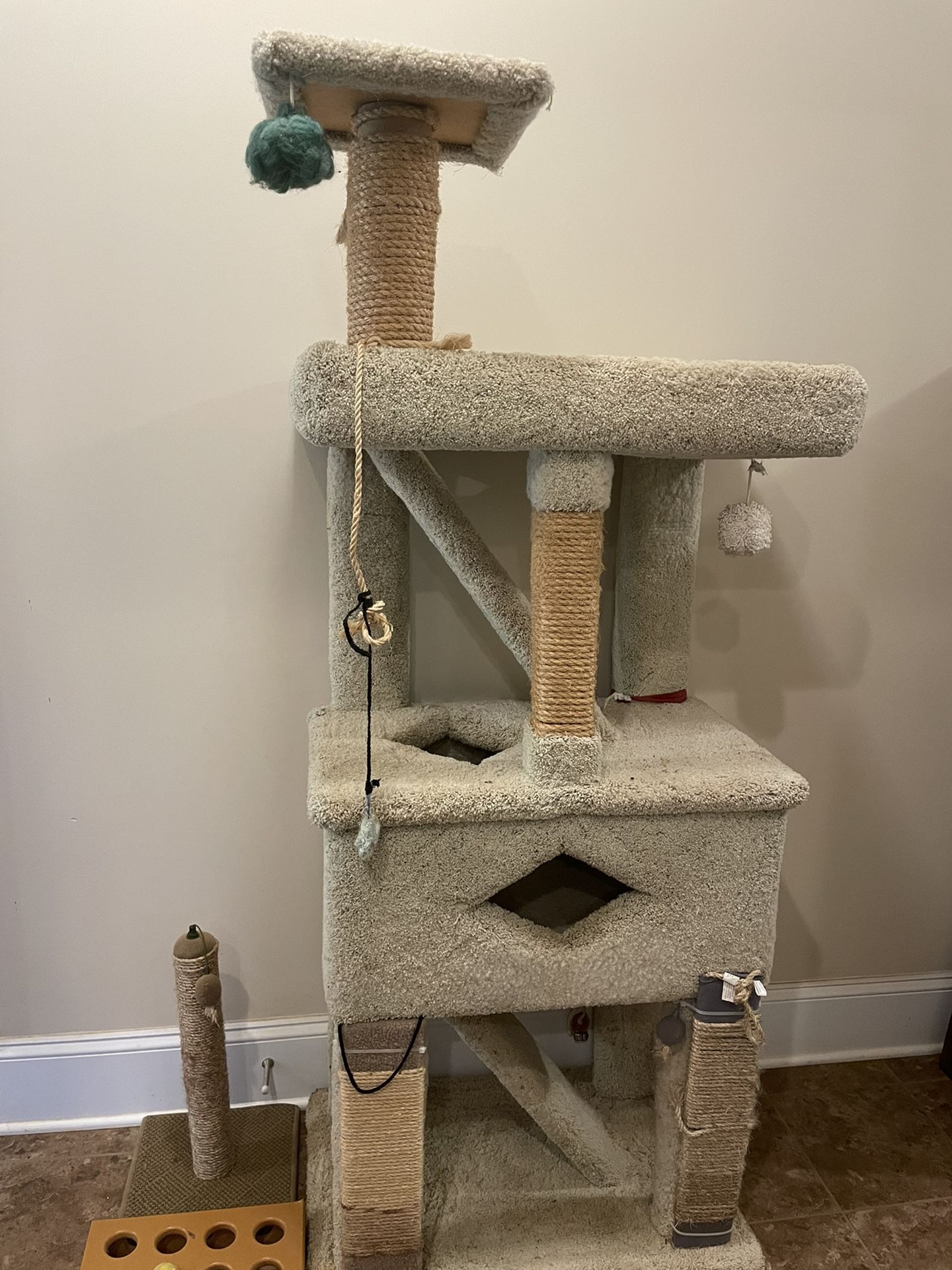 Kitty condo!!!