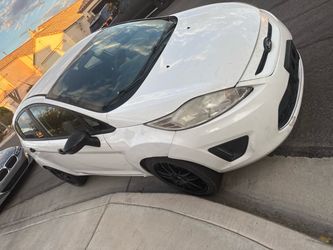2012 Ford Fiesta