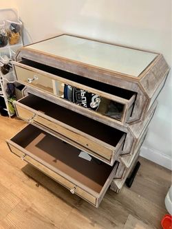 Vintage Mirror Dresser