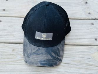 Smith And Wesson SnapBack