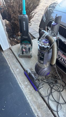 Dyson Vacum