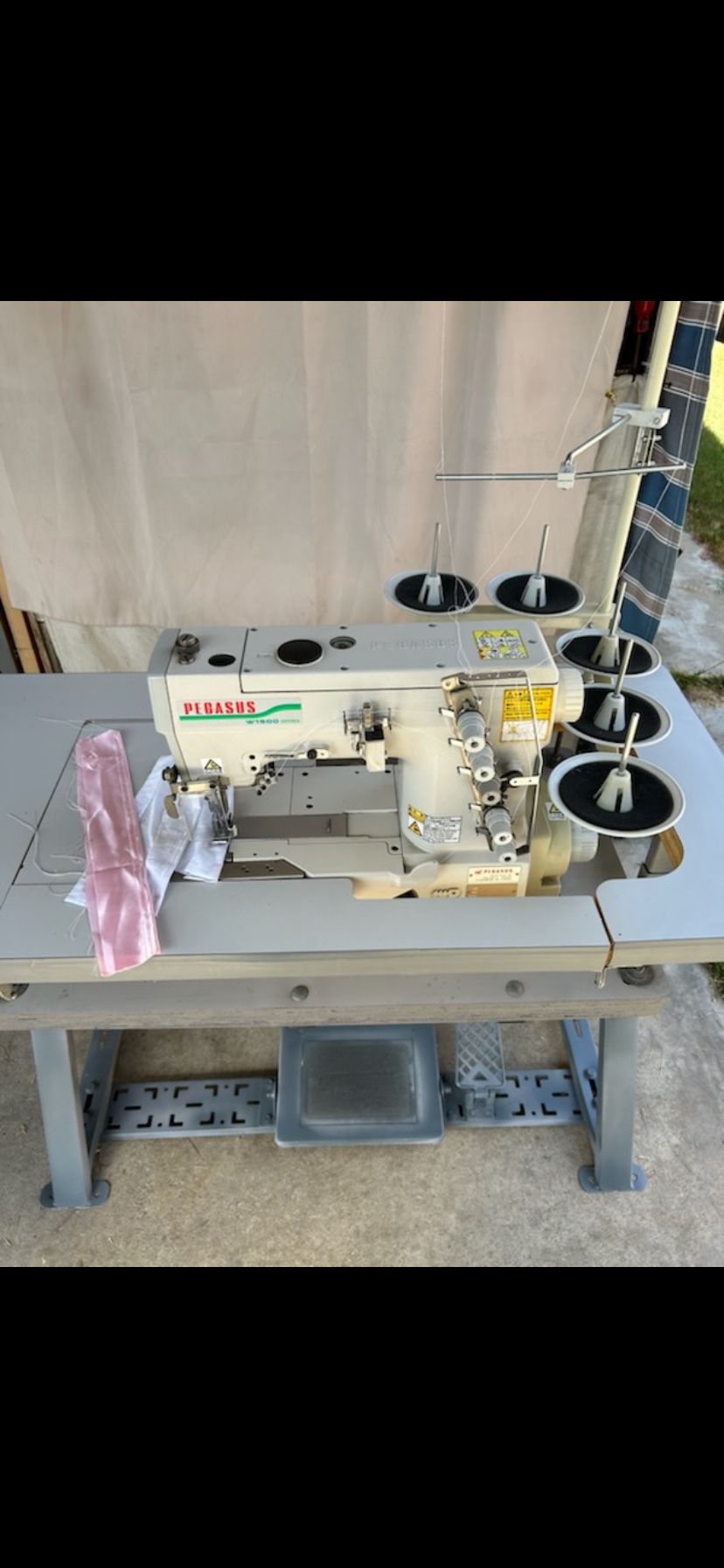 INDUSTRIAL SEWING’S MACHINE 