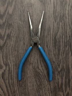 KMC Needle Nose Pliers