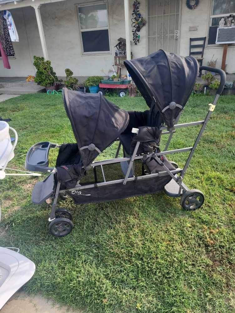 Stroller netflix three