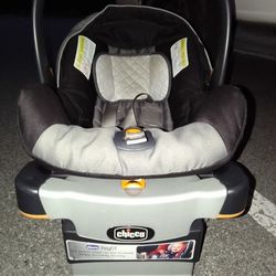 Chicco KeyFit 30 Infant Car Seat + Base
