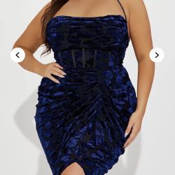 Blue Velvet Floral Strapless Midi Dress