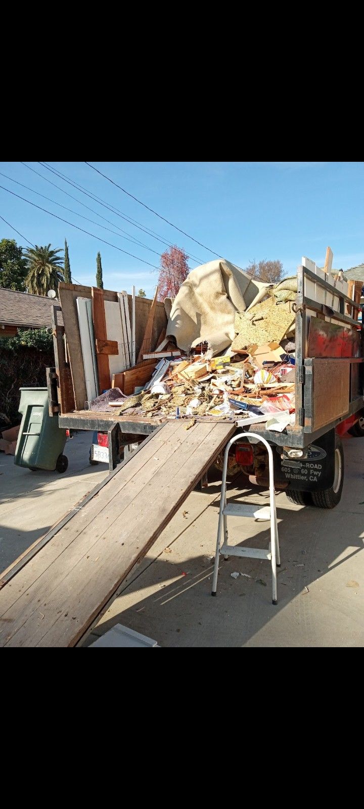 T.RRRRRRR.AAAAA.SSSSSS.HHHHHH. PICK UP