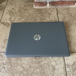 HP Quad Core with 16GB Ram, 500GB SSD, Win 11 and New Battery!