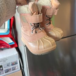 Size 7 Baby Girl Snow Boots