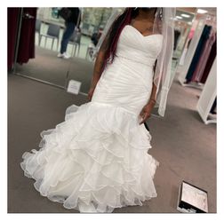 I Have This Wedding Dress In Size 8The Color Is Ivory