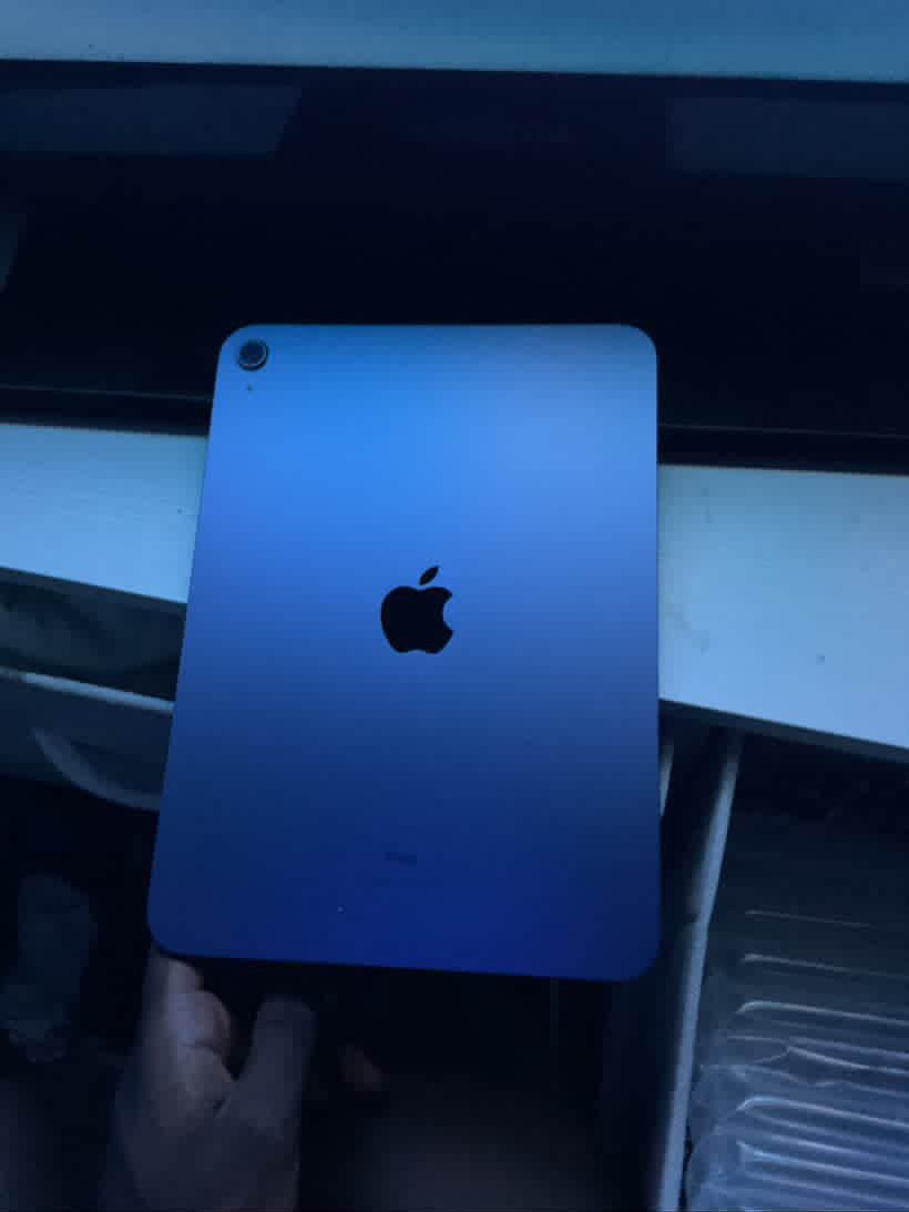iPad 10th Generation 64gb Brand New