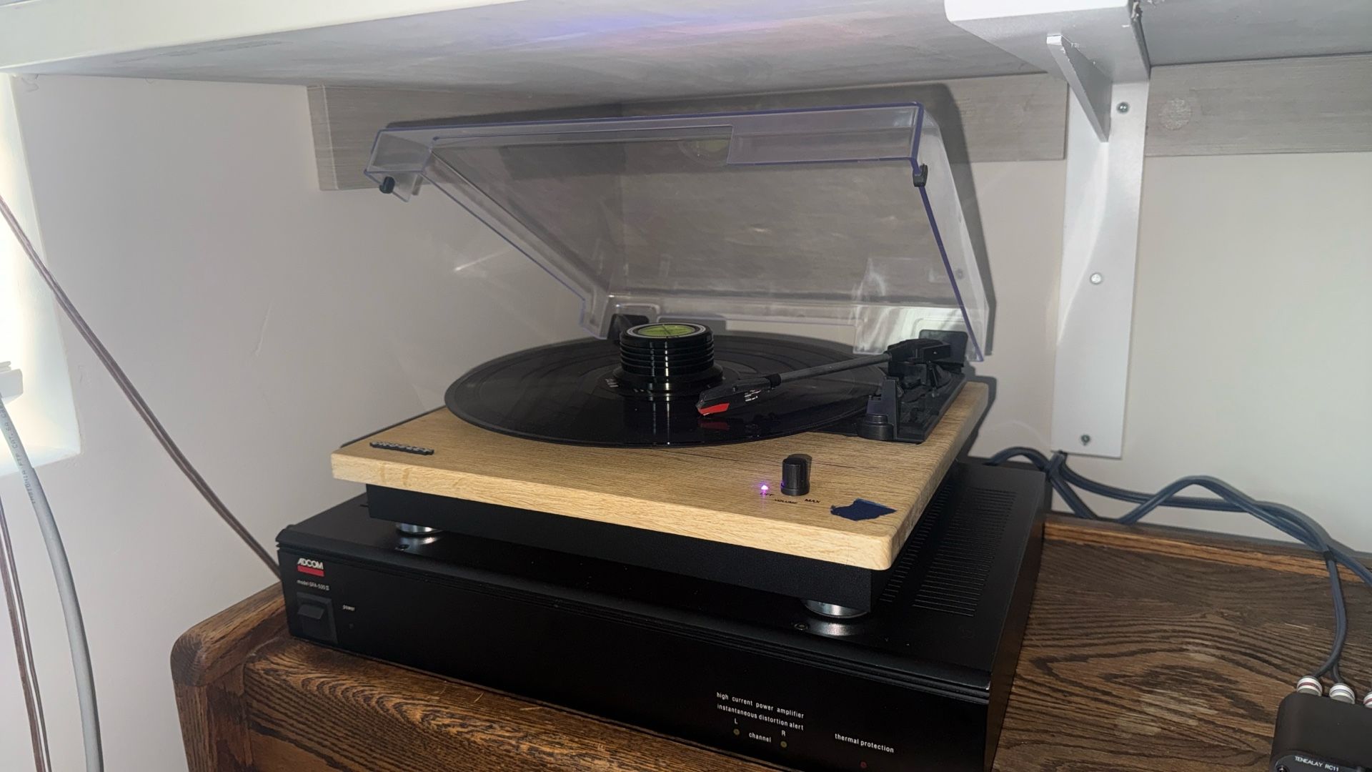 Crosley CR6043A Turn Table 