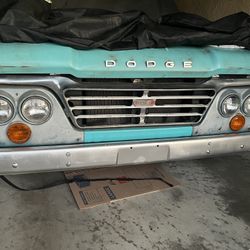 Dodge D100, D150 & D200 Parts 