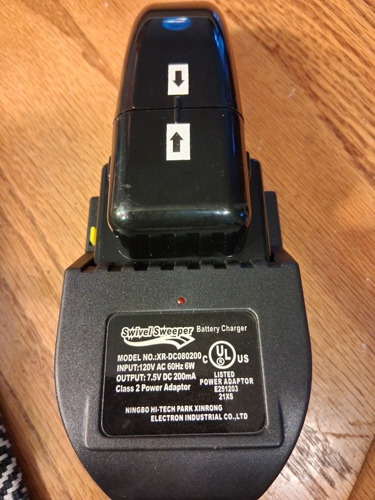 Swivel Sweeper Battery Charger New
