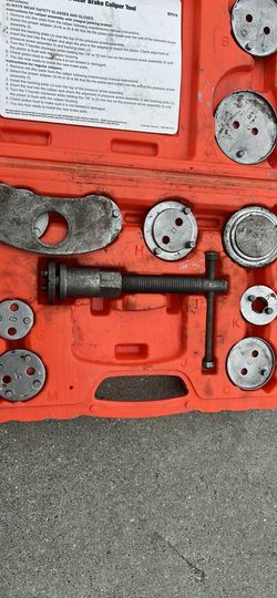 Front and rear brake caliber tool box