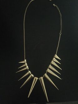 Spikey Necklace