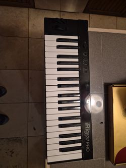 IK Multimedia iRig 37 Pro Keys USB MIDI Controller Keyboard
