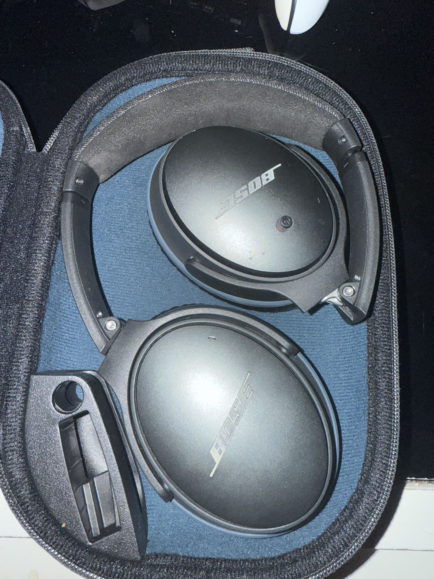 Bose Wired Quite Comfort Headphones