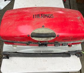 FREE Thermos Camping Grill - needs cleanup and propane adapter/line
