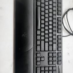 Razer Ornata Chroma Wired Keyboard 