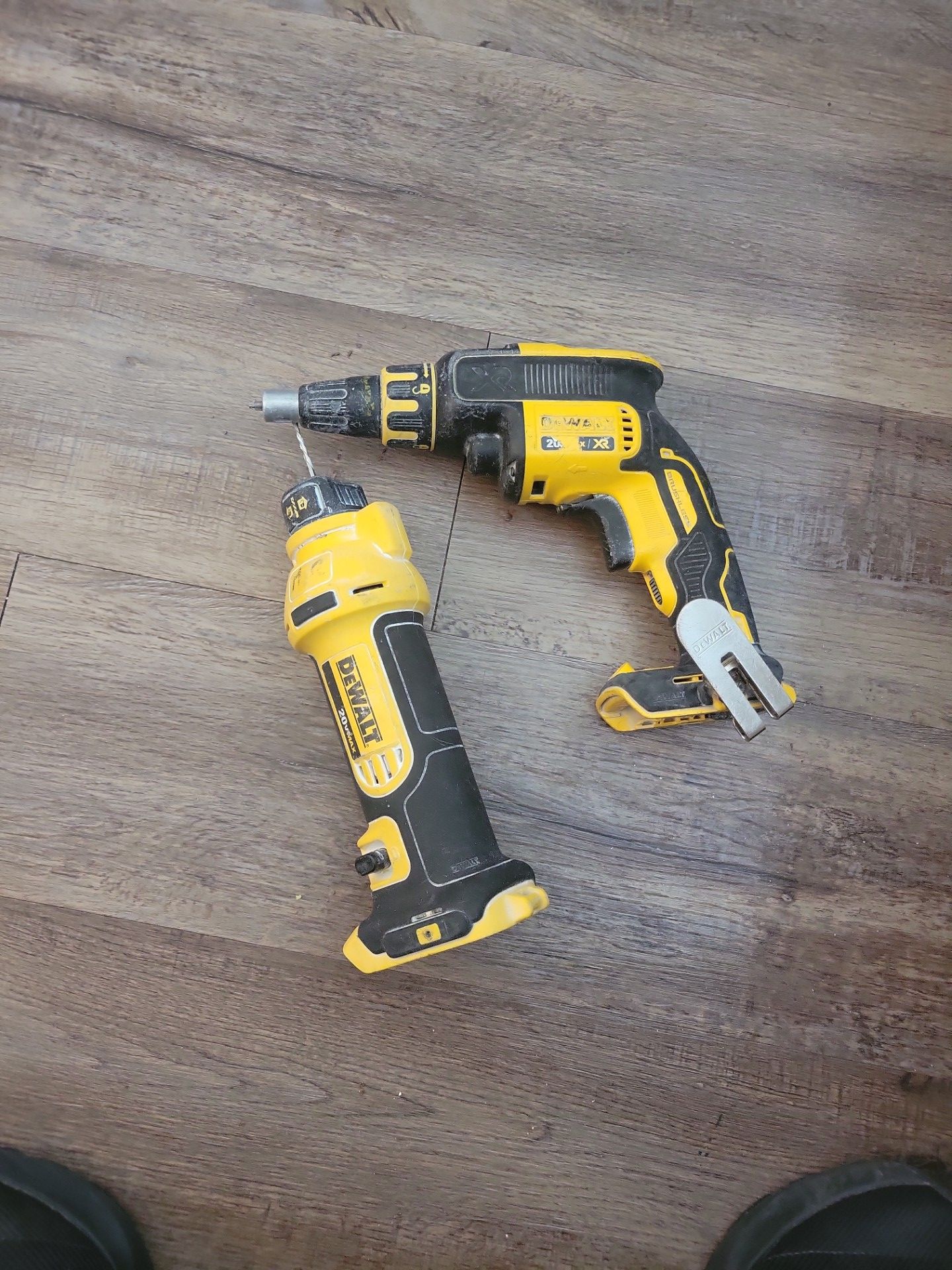 Dewalt router and drywall gun.
