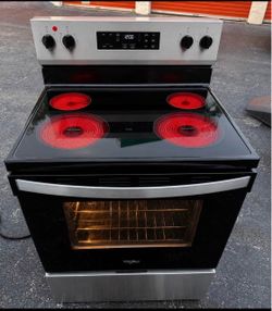 Whirlpool 30-in Glass Top 4 burners 5.3-cu ft Freestanding Electric Range Stainless Steel)