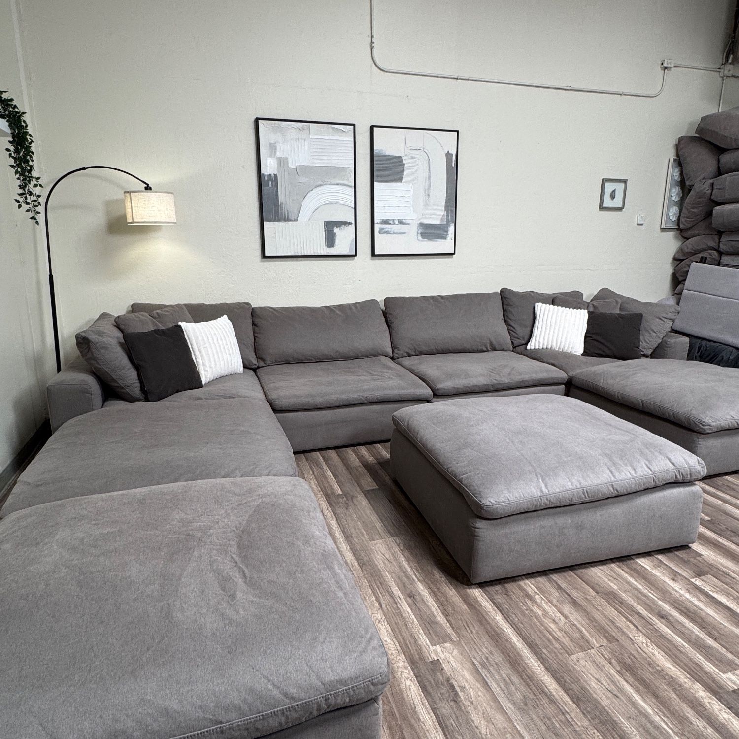 FREE DELIVERY Oversized Gray Modular Sectional Couch