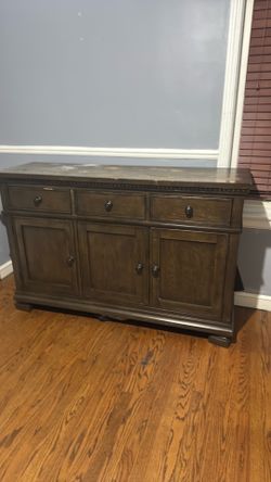 Dresser for sale
