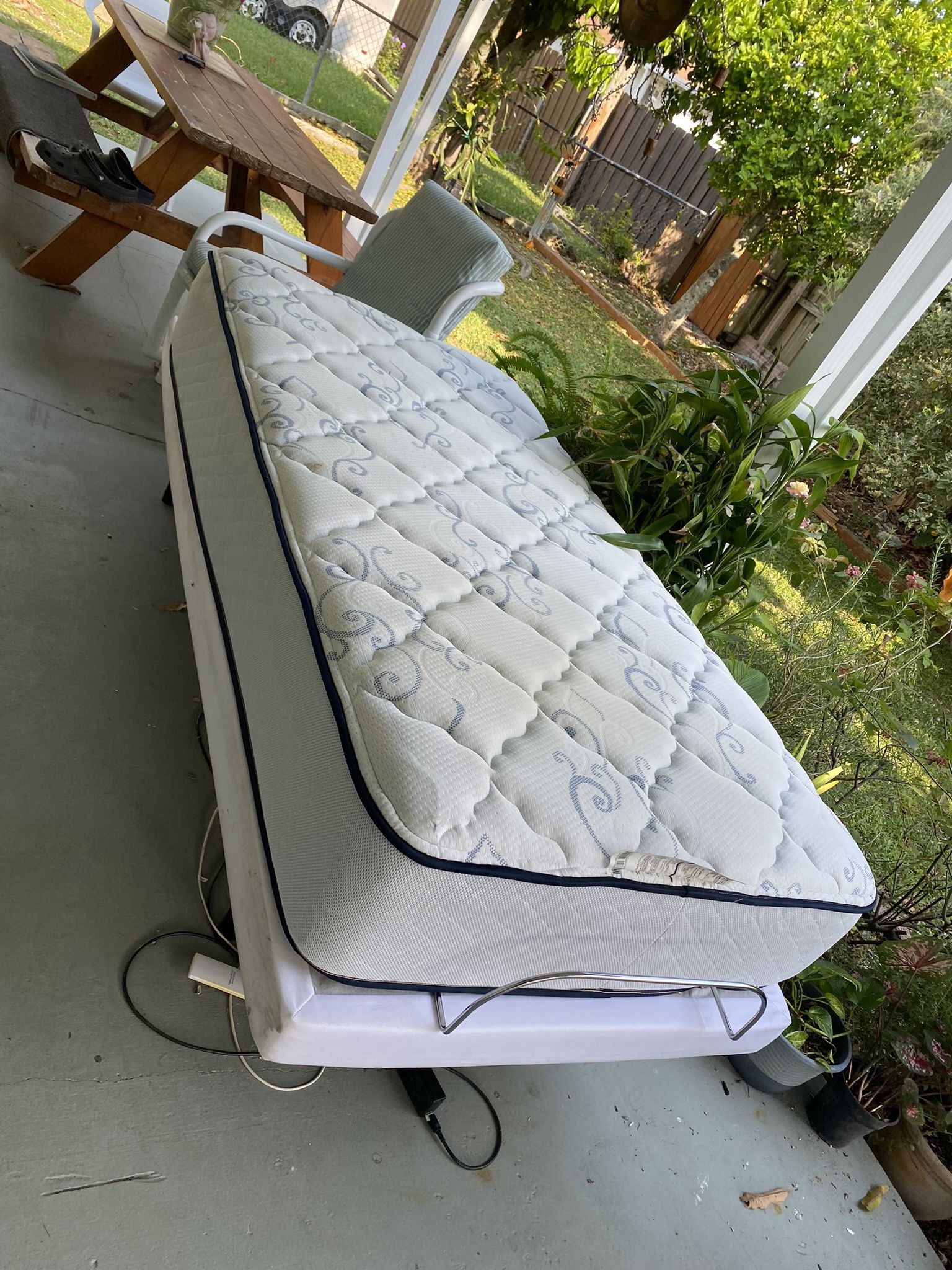 Free Twin Bed 